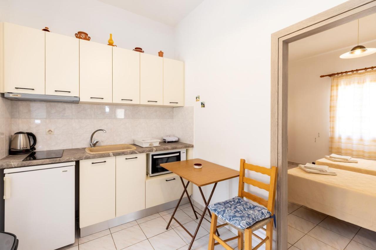 Peris Rooms Kamáresz Kültér fotó